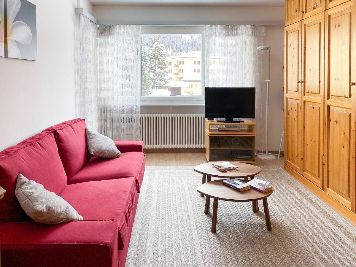 Zentrale Wohnung In St. Moritz Mit Grossem Balkon Exteriér fotografie